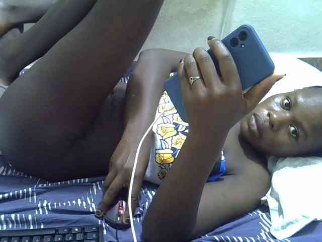 Africanasaucy webcam