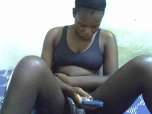 Africanasaucy webcam