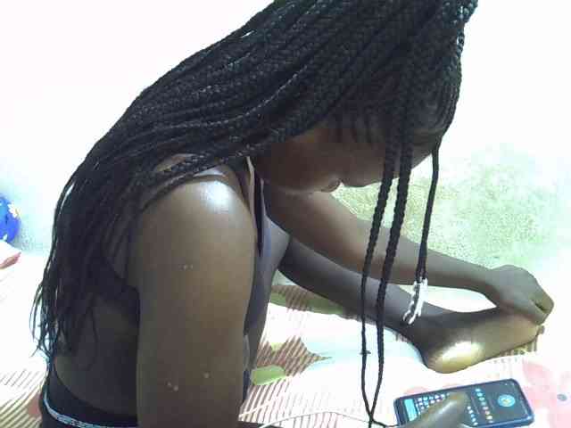 Africanasaucy webcam