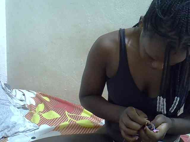 Africanasaucy webcam