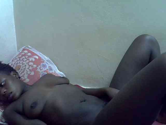 Africanasaucy Live Webcam on BongaCams