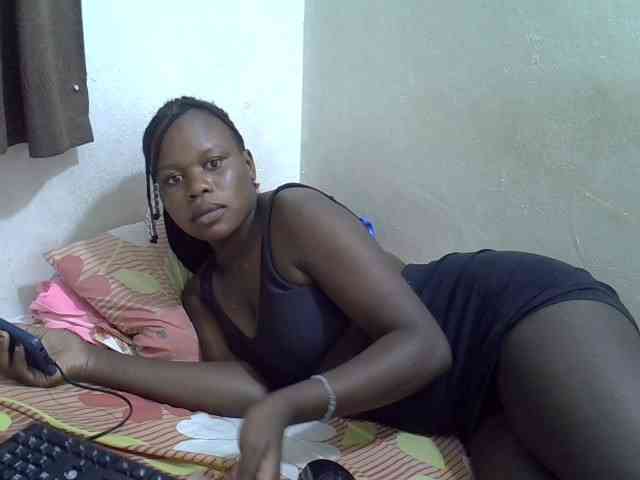 Africanasaucy webcam