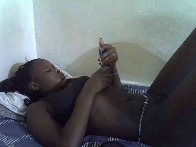 Africanasaucy webcam