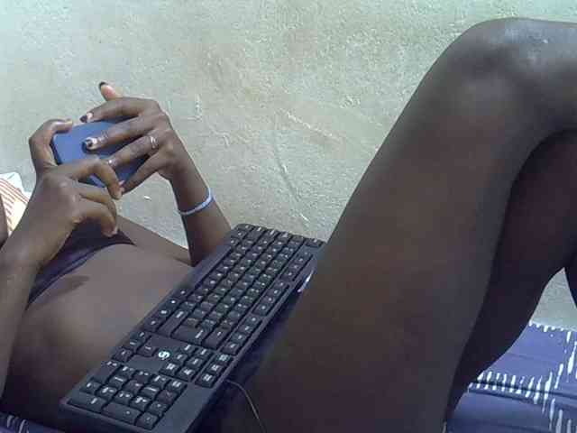 Africanasaucy webcam