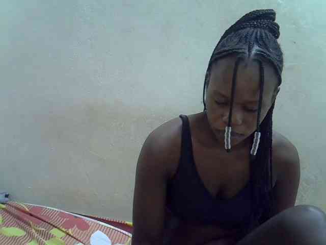 Africanasaucy webcam