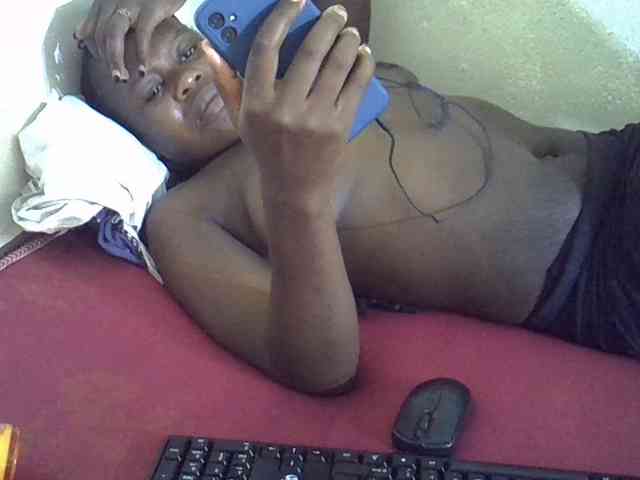 Africanasaucy webcam