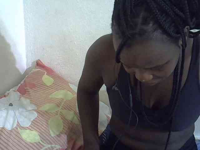 Africanasaucy webcam