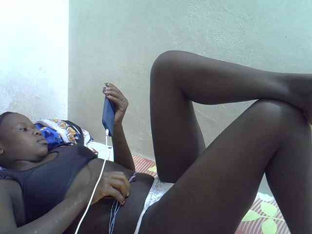 Africanasaucy webcam