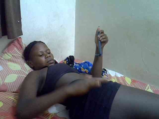 Africanasaucy webcam