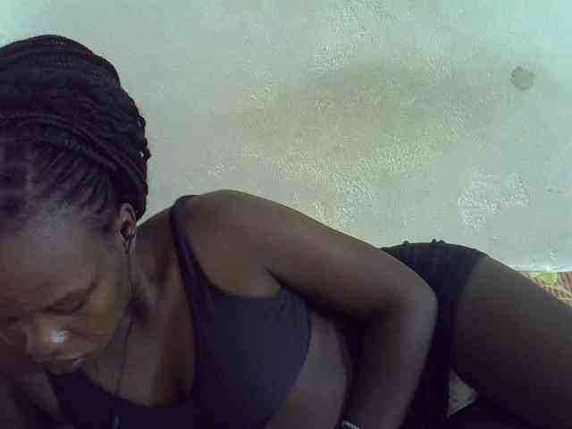 Africanasaucy webcam