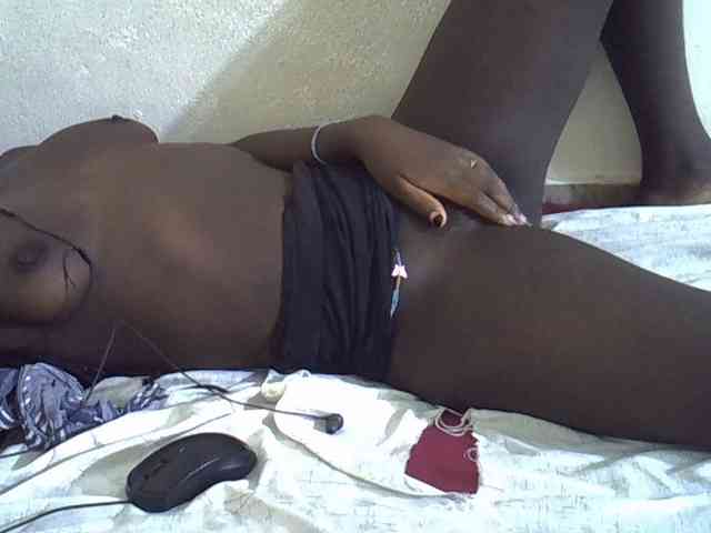 Africanasaucy webcam
