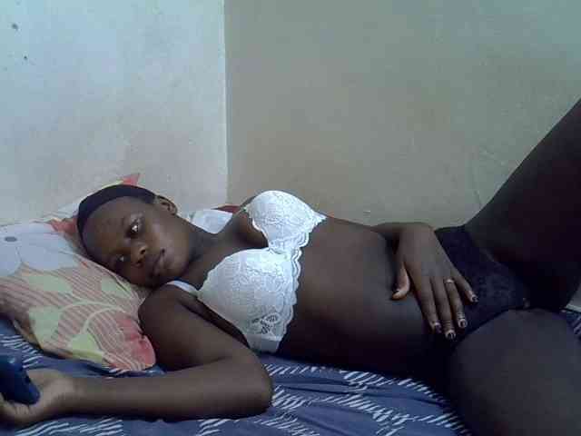 Africanasaucy webcam