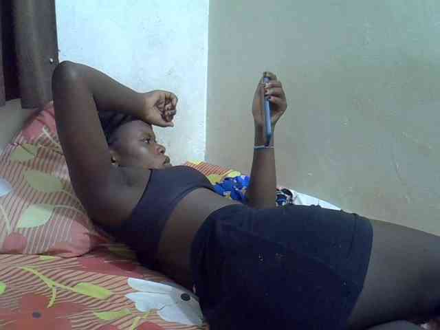 Africanasaucy webcam