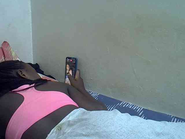 Africanasaucy webcam