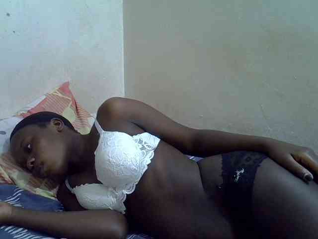 Africanasaucy webcam