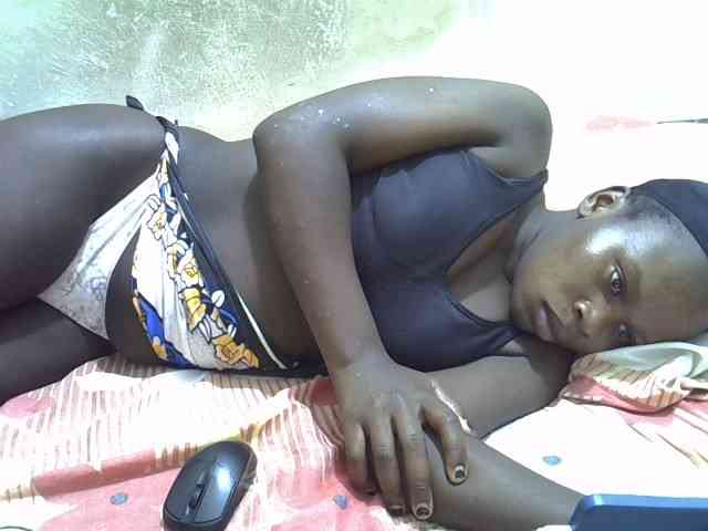 Africanasaucy webcam
