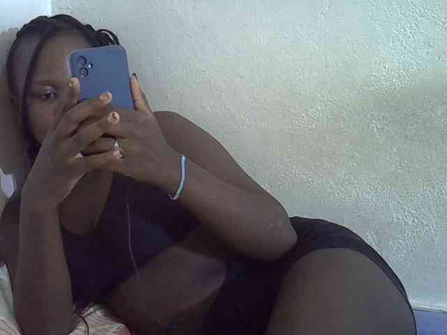 Africanasaucy webcam