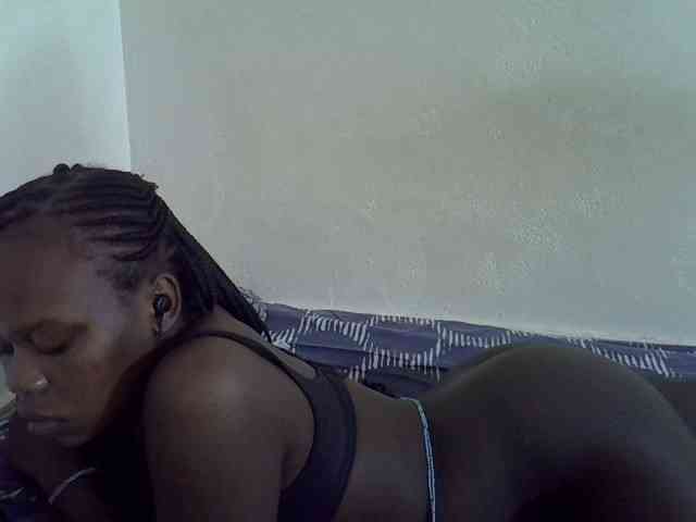 Africanasaucy Live Webcam on BongaCams