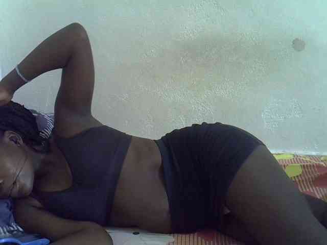 Africanasaucy webcam