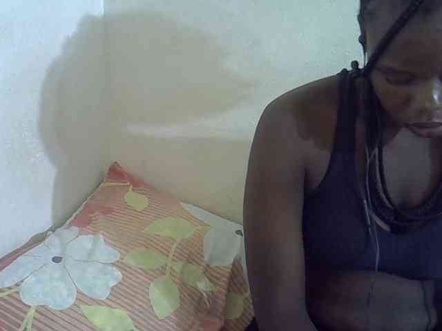 Africanasaucy webcam