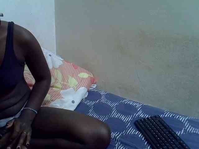 Africanasaucy webcam