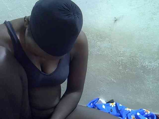 Africanasaucy webcam