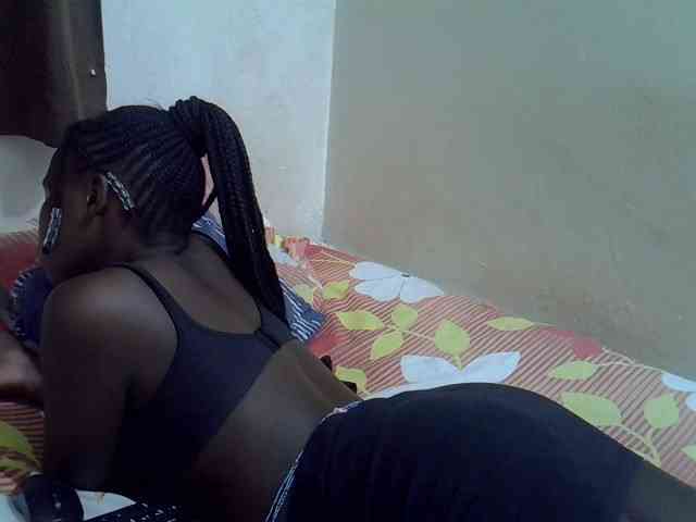 Africanasaucy webcam