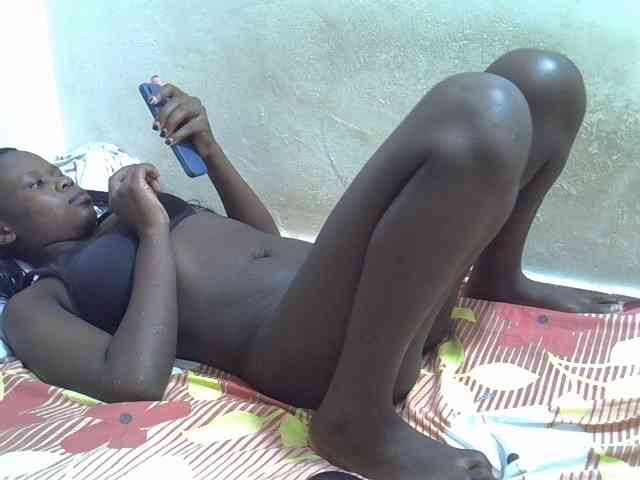 Africanasaucy webcam