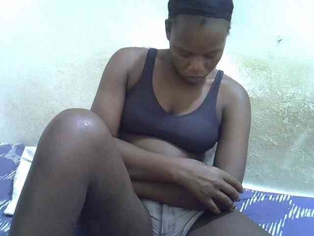 Africanasaucy webcam