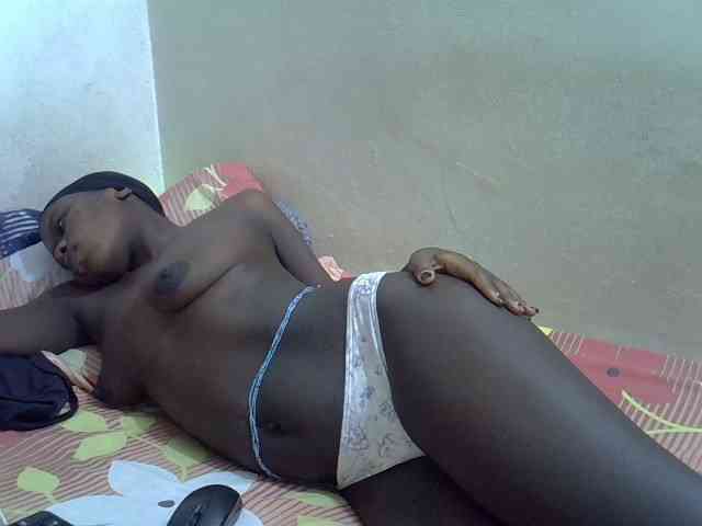 Africanasaucy webcam