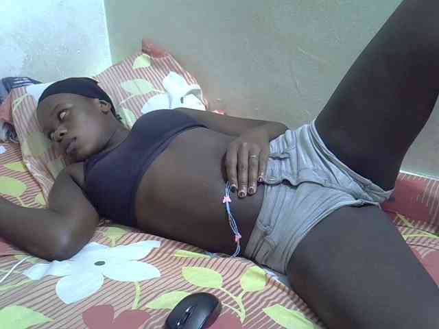 Africanasaucy webcam