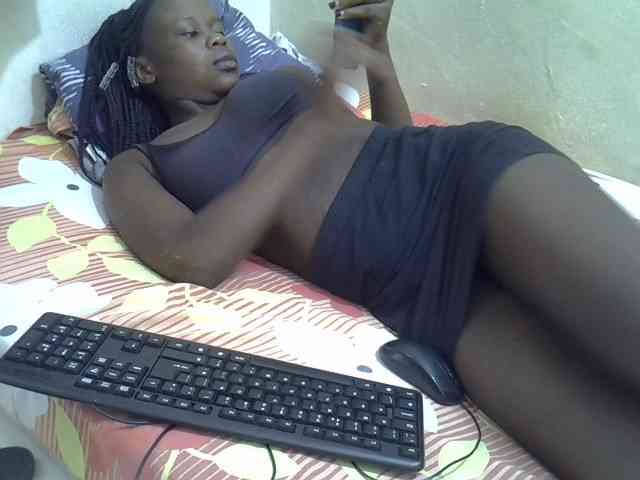 Africanasaucy webcam