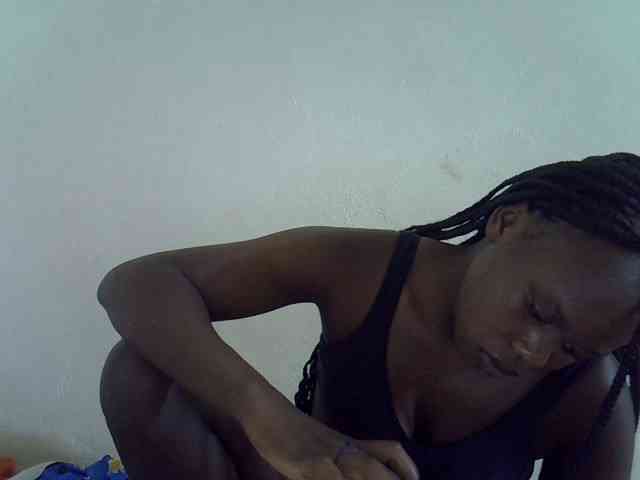 Africanasaucy webcam