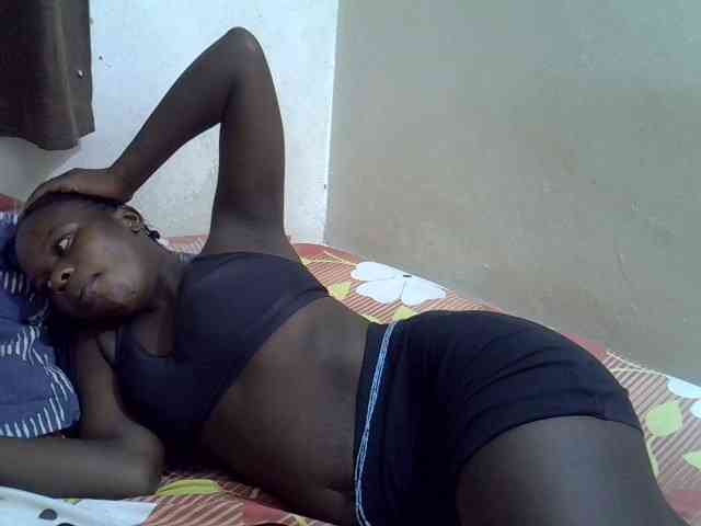 Africanasaucy webcam