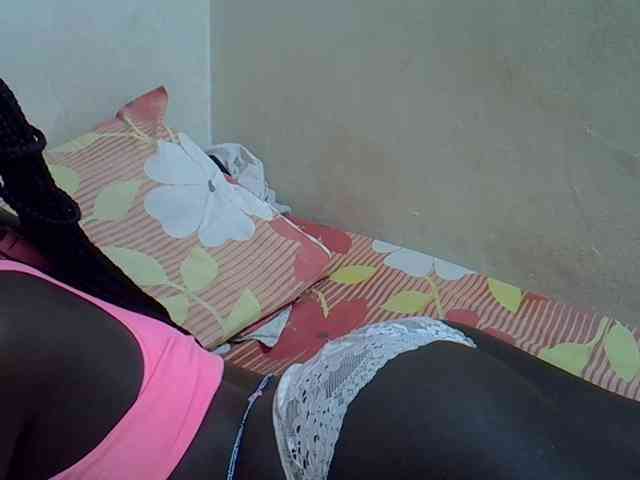 Africanasaucy webcam