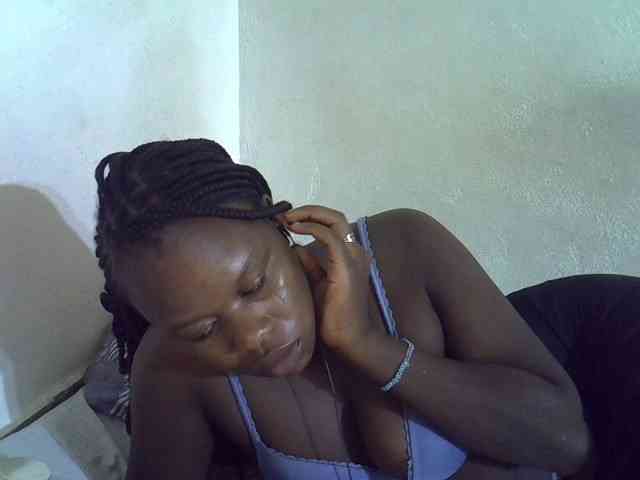 Africanasaucy webcam