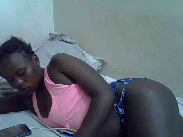 Africanasaucy webcam