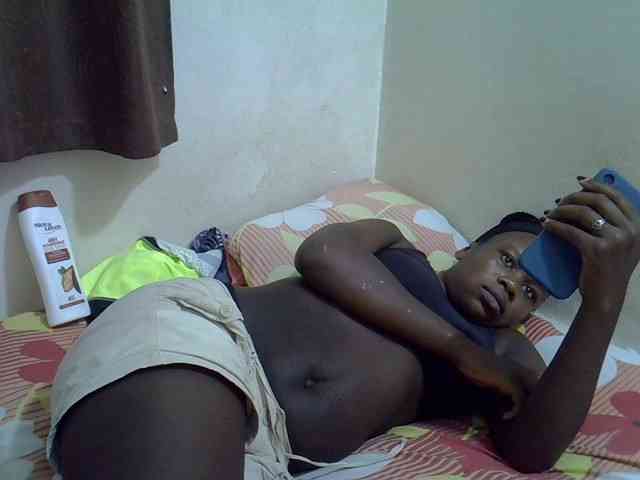 Africanasaucy webcam