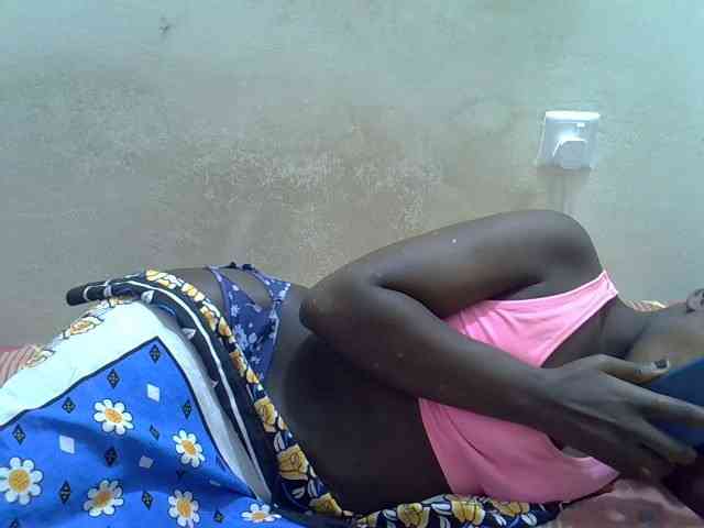 Africanasaucy webcam