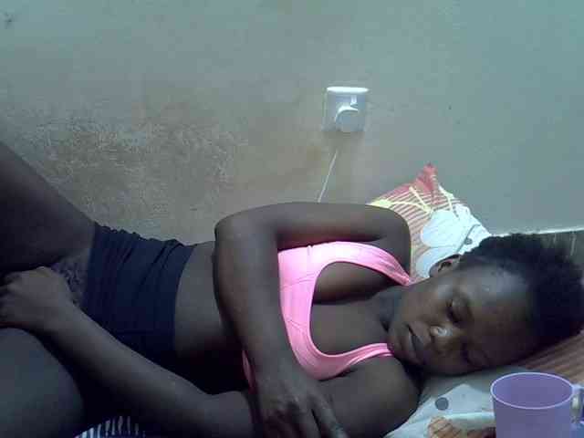 Africanasaucy webcam