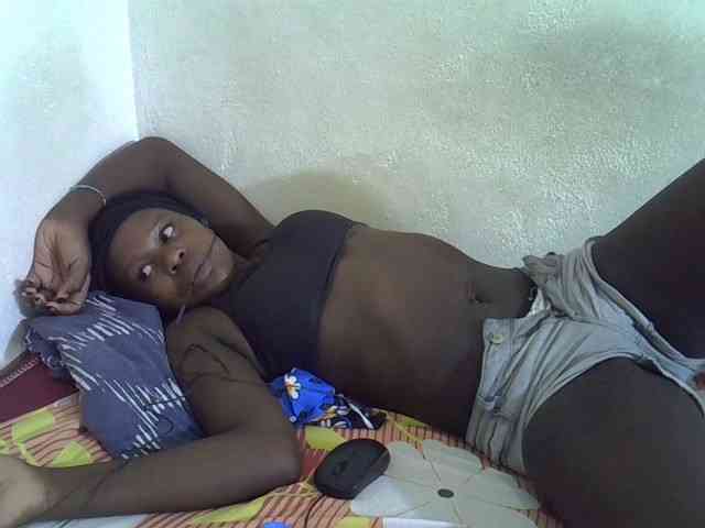 Africanasaucy webcam