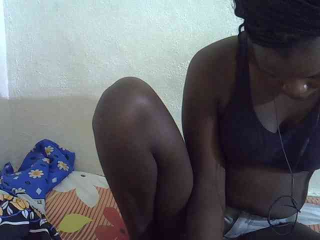 Africanasaucy webcam