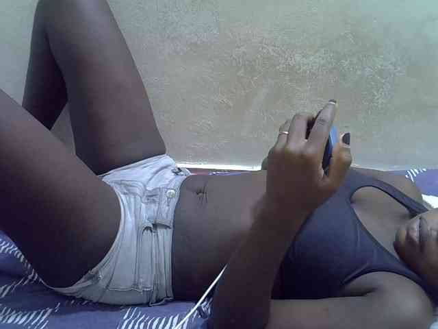 Africanasaucy webcam