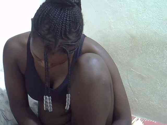 Africanasaucy webcam