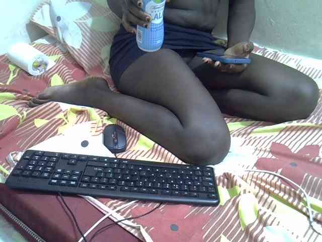 Africanasaucy webcam