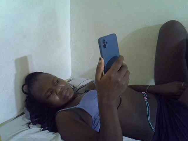 Africanasaucy webcam