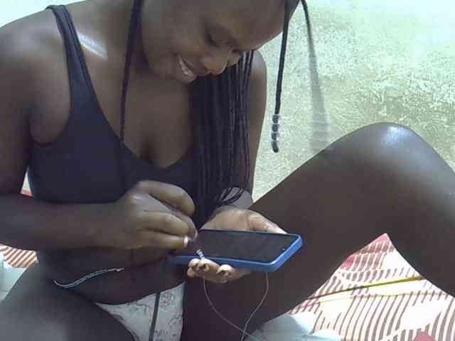 Africanasaucy webcam