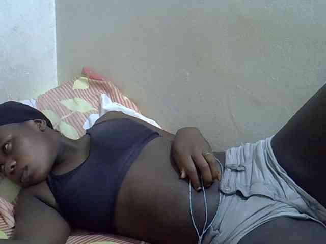 Africanasaucy webcam