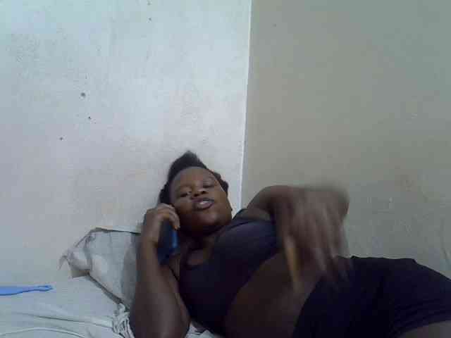 Africanasaucy webcam