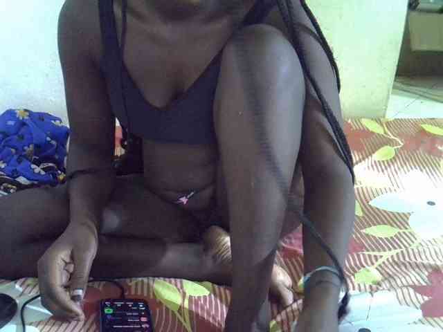 Africanasaucy webcam